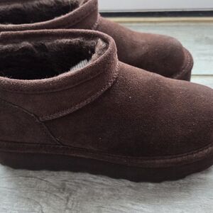 BearPaw Brown Ankle Boots (Platform)